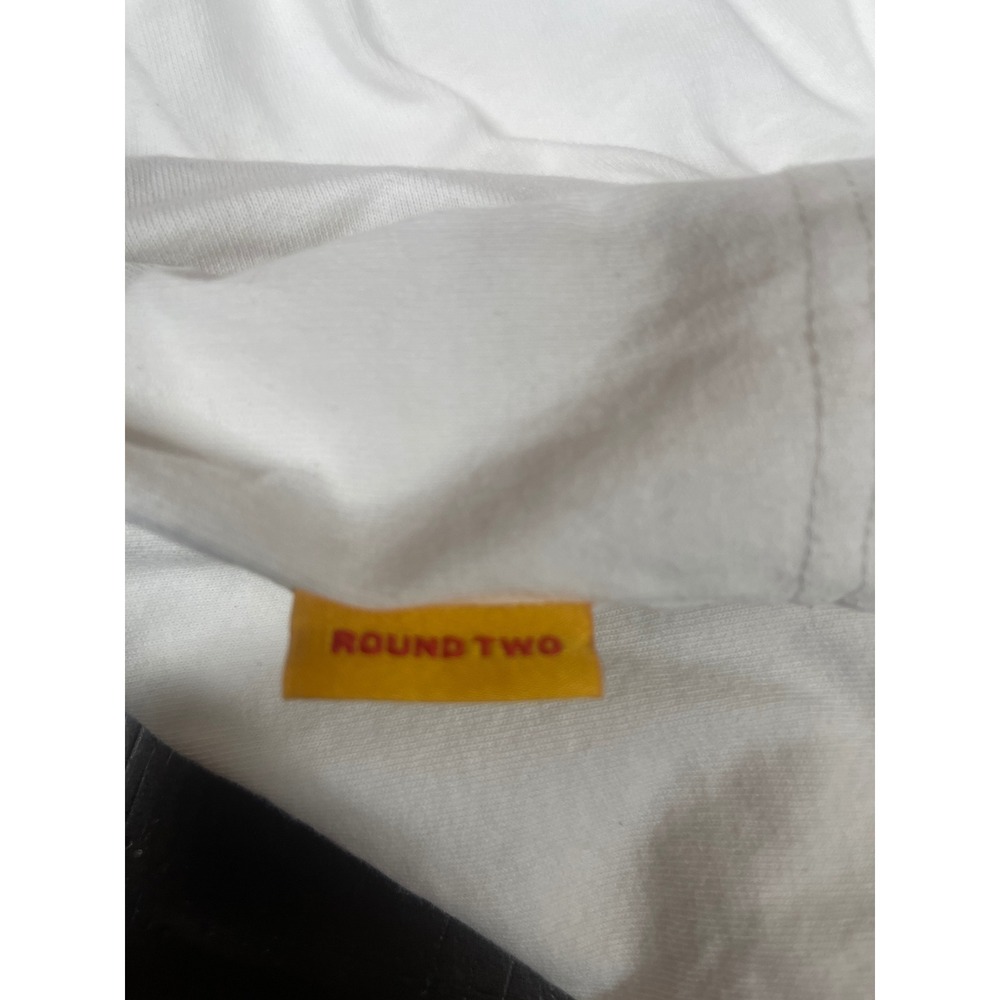 Round Two Graphic T Shirt Landscape Nature White Mens Small S - Picture 4 of 4